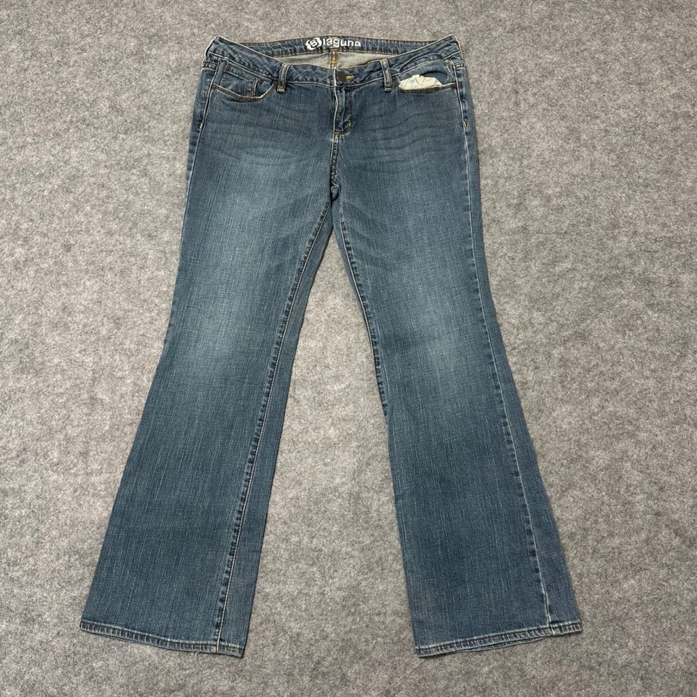 Bullhead Laguna Bootcut Jeans Womens 13 R Blue Denim Low Rise Stretch Flare Y2K